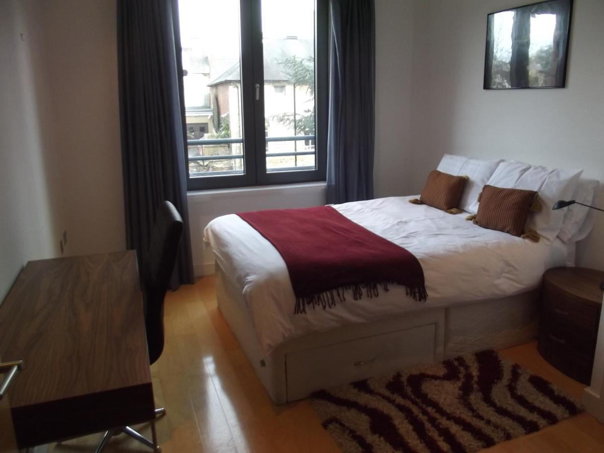 Oxford Apartment-- Free Parking 2 Bedrooms-2Bathrooms-Located In Jericho Oxford Close To Bus And Rail Station Екстериор снимка